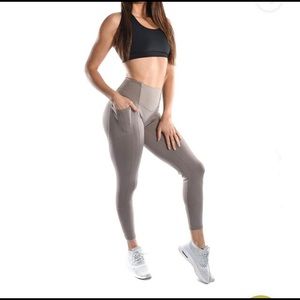 TYC Leggings